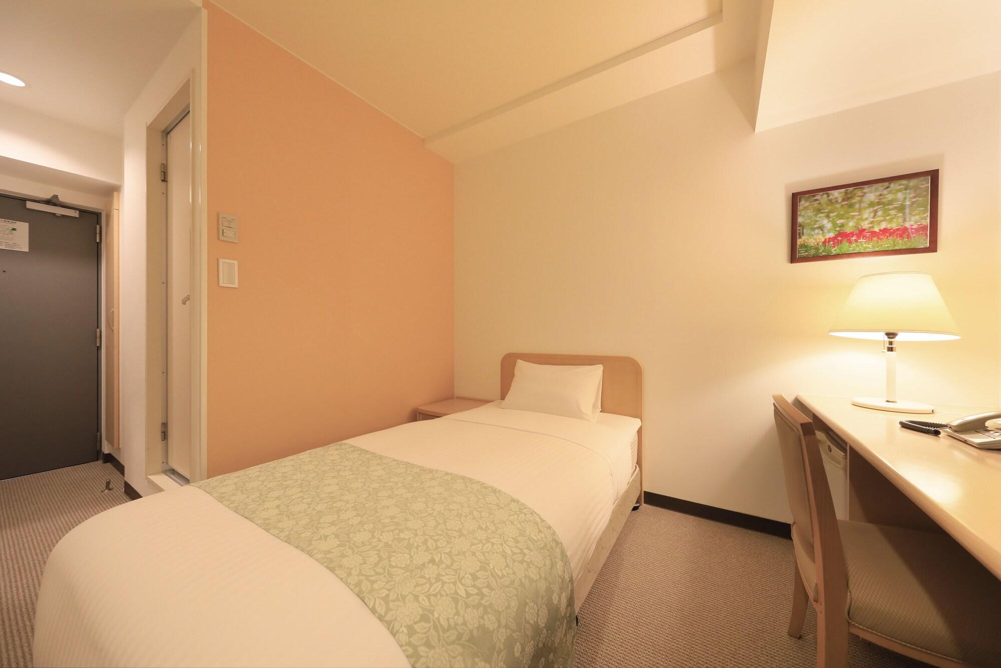 Hotel Famy Inn Kinshicho Токио Экстерьер фото