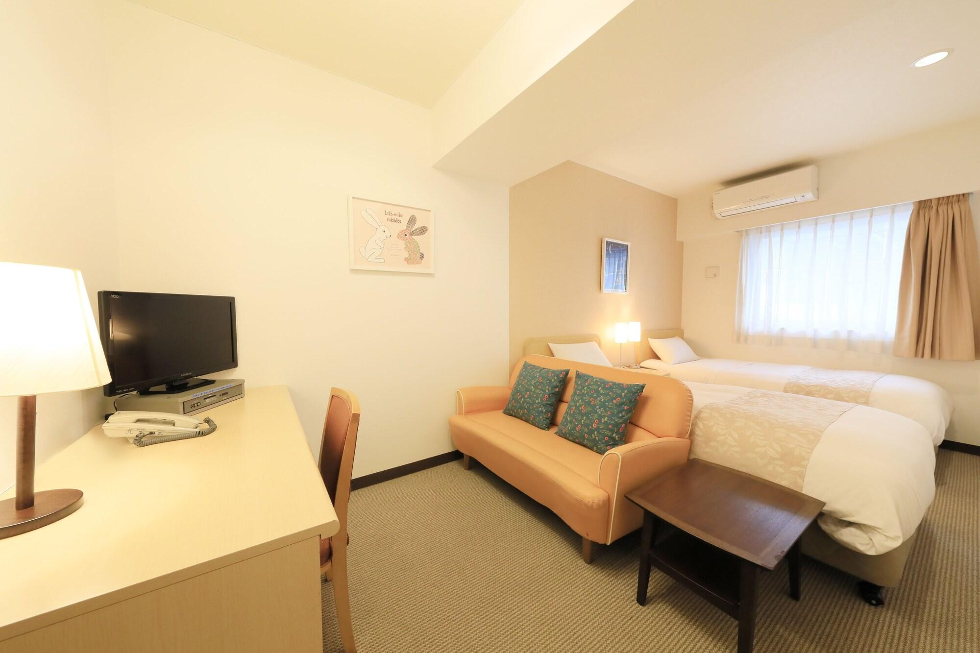 Hotel Famy Inn Kinshicho Токио Экстерьер фото